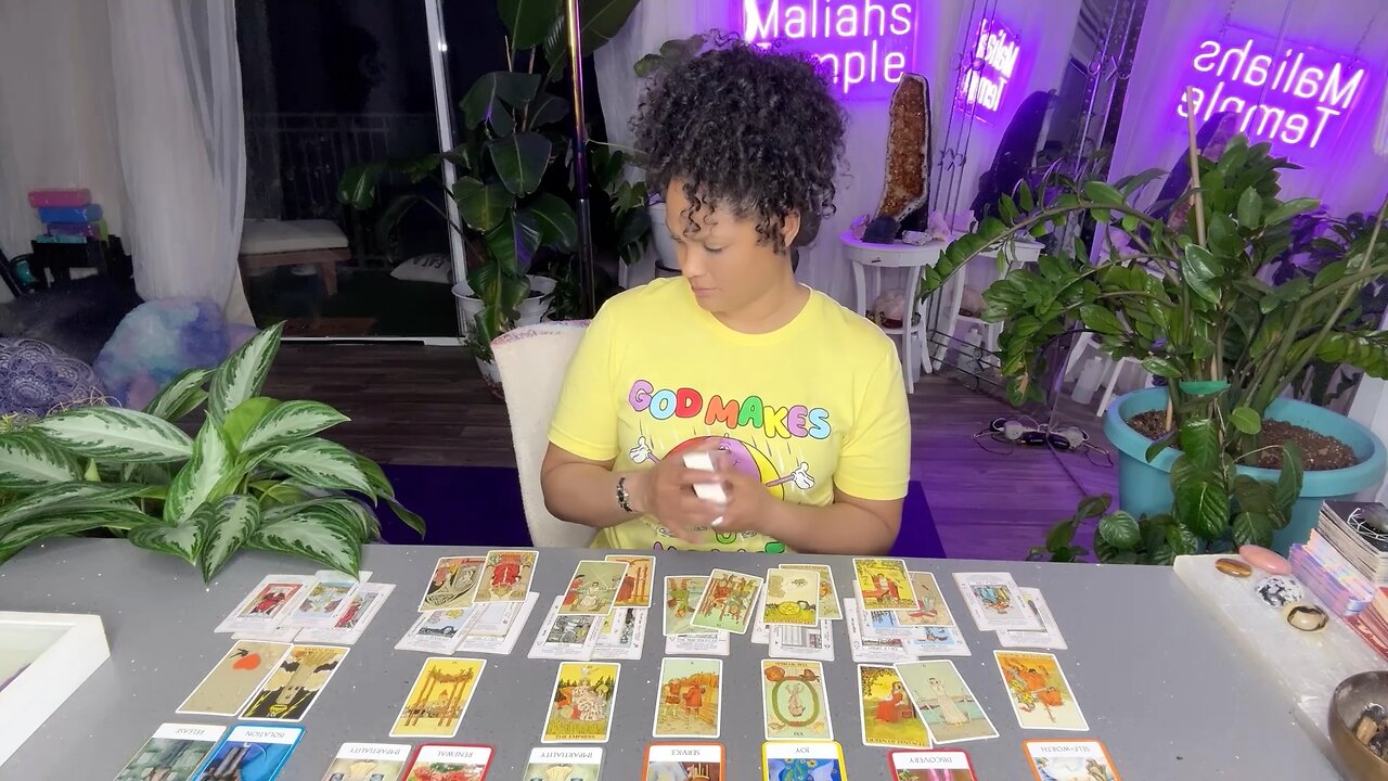 Collective reading,♒️ season! New moon in Aquarius🌚 🧛🏻🧙🏽♀️Part 2