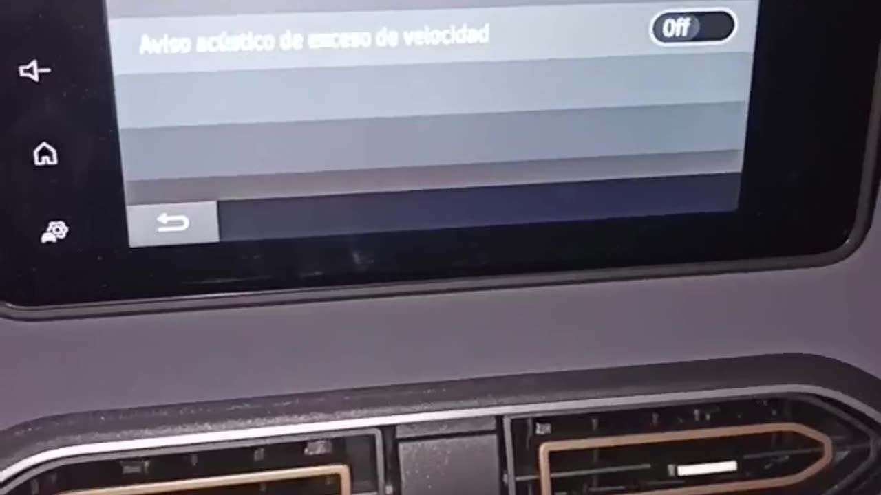 Dacia Sandero: The Secret of the My Safety Button!