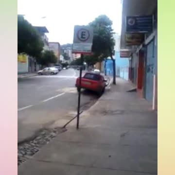 2013 - Caminhando pelo Centro de Caratinga em 31 de março - Midnight Breeze