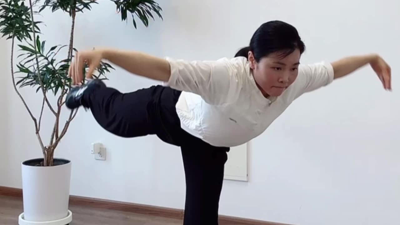 0240.肩腰臀腿一體訓練