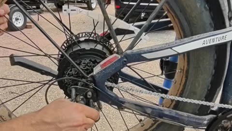 E-Bike Rear Wheel Removal Short 1 Minuet Video