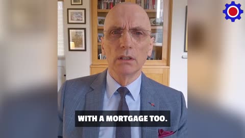 Bonds villain Reeves strikes again!