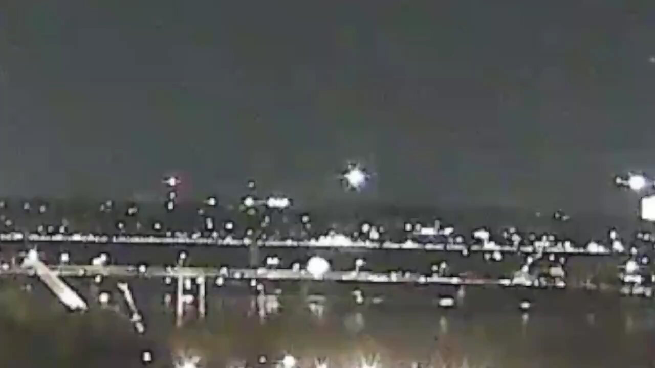 Helicopter and Airliner Collide Near Reagan National Airport, Debris Falls Into Potomac River