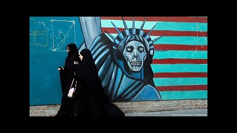 New 'Statue of Liberty' unveiled in the US, cz. titulky