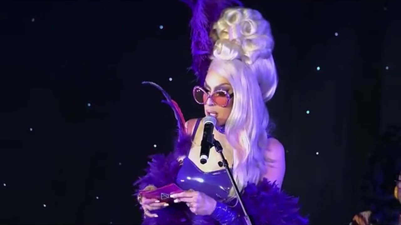 Alaska at The Drag Roast of Heklina