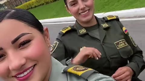 Mujeres policías