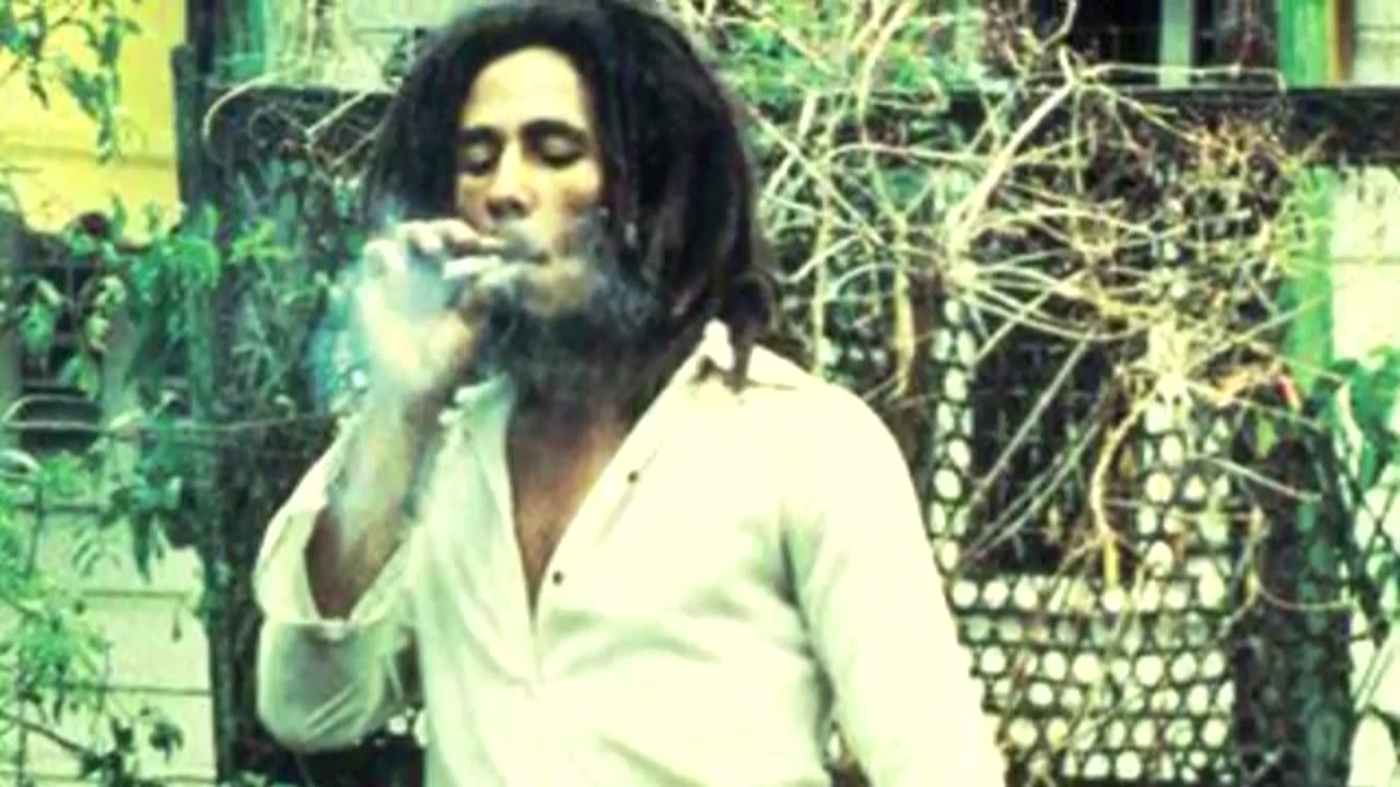 Bob Marley - Duppy Conqueror (1973)(Lyric Video)