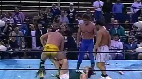 Shane Douglas vs Ron Simmons