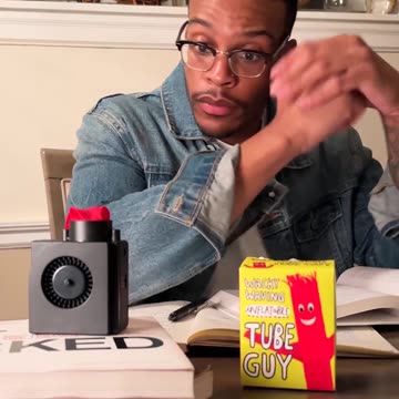 Wacky Waving Inflatable Tube Guy