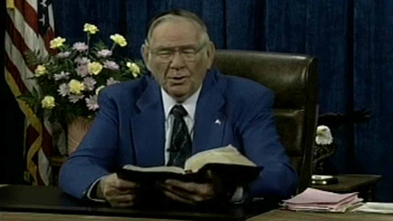 Luke 21.37-22.37
