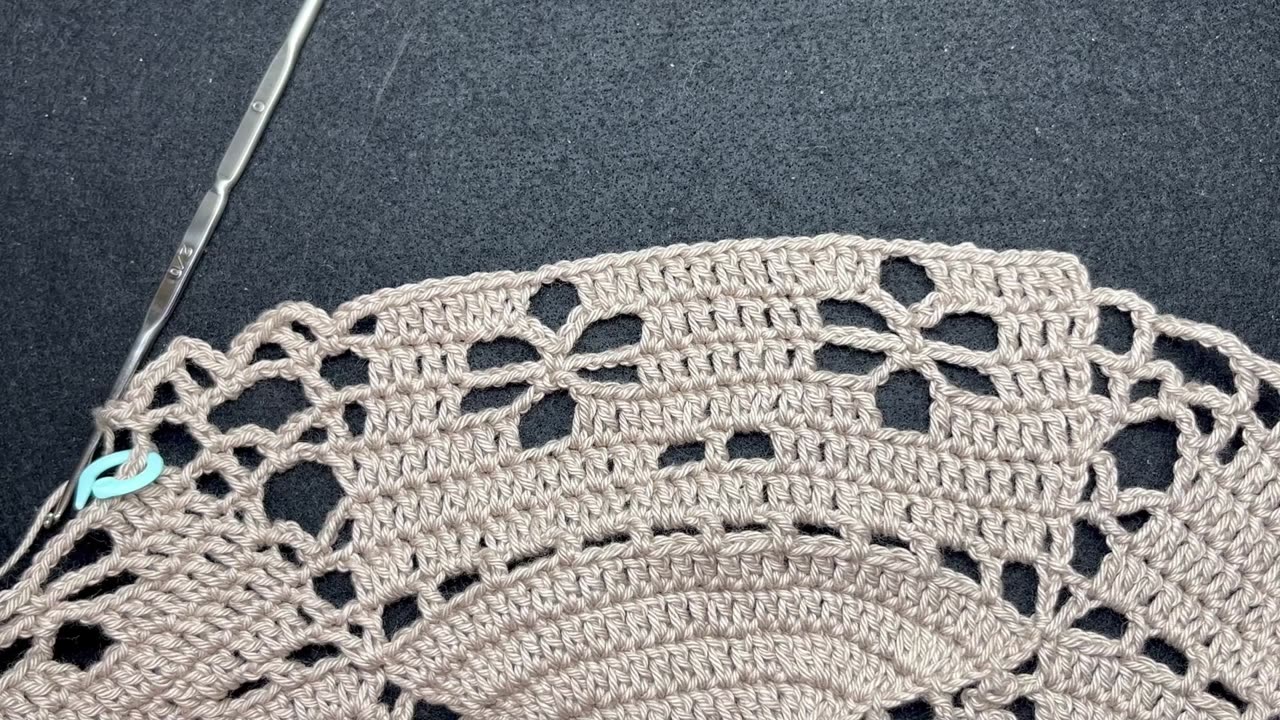 #C-1231)-(ep.4/6)-Pineapple Crochet Table Center