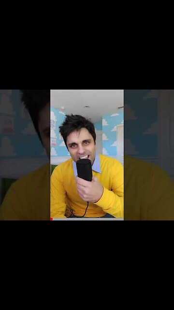 Roasting Ray William Johnson (@raywilliamjohnson) #shorts