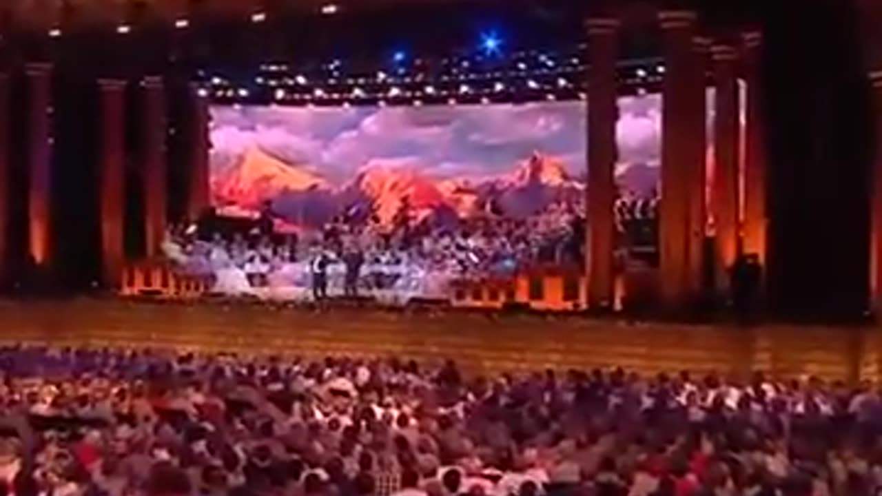 Gheorghe Zamfir || The Master of the Pan Flute || Romanian Nai musician