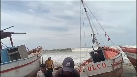 Large waves wreak havoc on coastal communities and fisheries in Peru