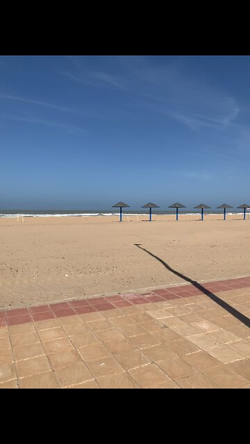 شاطئ فم الواد بالعيون