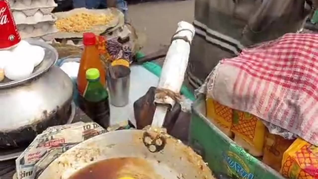 Scrambled Eggs with Coca Cola - StreetFood