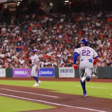 MLB - Juan Soto is officially a New York Met 💪