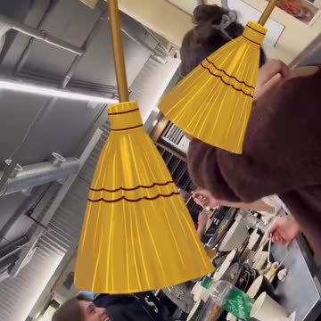 Shuhua gidle dating nct Hendery