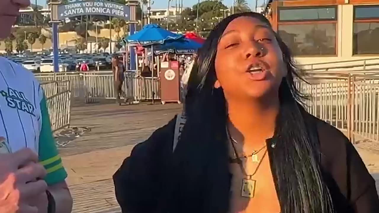 Funny Vlogs With Worlds Shortest Woman