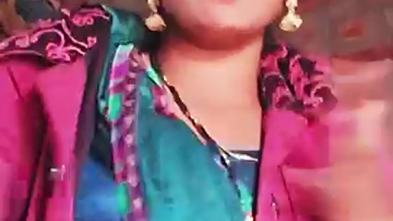 Chashma Lagake Lu Aankh Mein