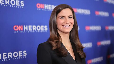 CNN_reporter_Kaitlan_Collins_roasted_for_deleting_post_about_Luigi_Mangione’s_defence_fund(