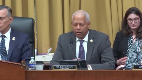 Dem Rep Asks Witness If US Marshals Could Haul Trump To Jail For ‘Contempt’