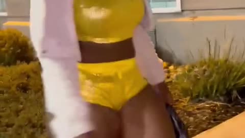 Thick curvy in hot pants.