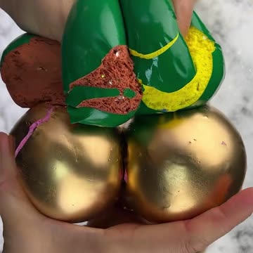 This Game is SO Satisfying – Shiny Ball Raxek Gameplay! 😱💫