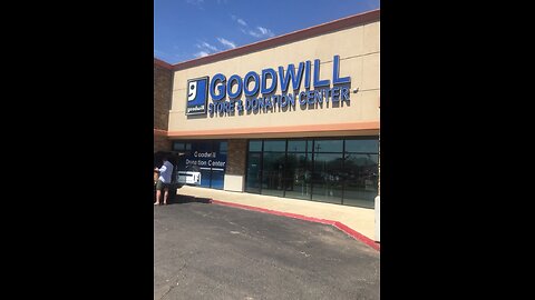 GOODWILL | THRIFT SHOPPING