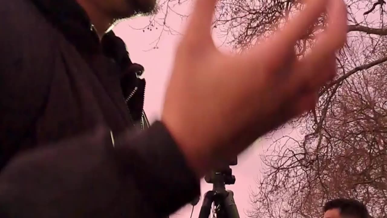 Ex Muslim Ish debates the crime child marriage at speakers corner part 1