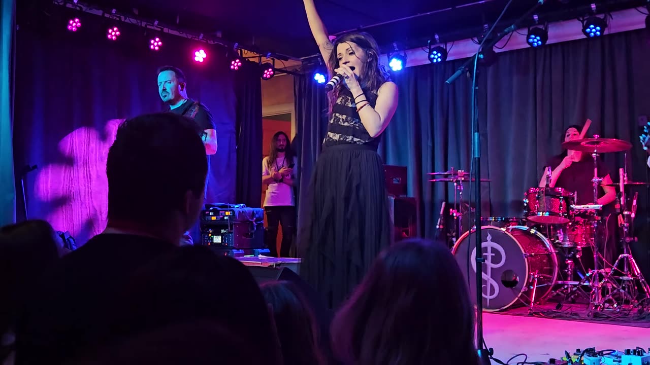 Lacey Sturm Live Fully Alive 2-28-2025 Spirit #laceysturm #flyleaf