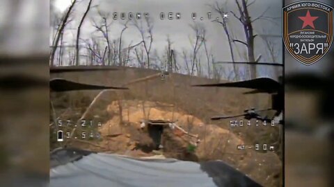 Soldiers from the Zarya battalion take out Ukrainian dugouts with high precision using fpv drones.