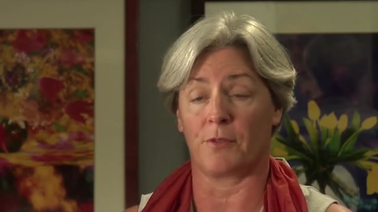 If you're not ANTI -VACCINE after listening to Suzanne Humpries. Good luck 🍀