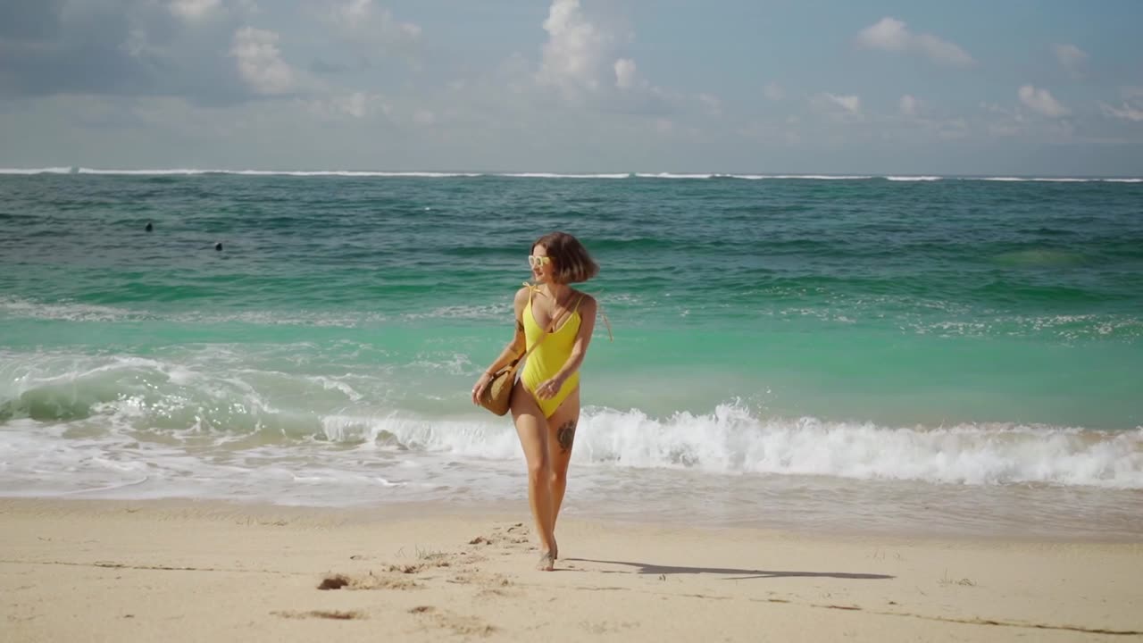 VIRGIN ON THE BEACH