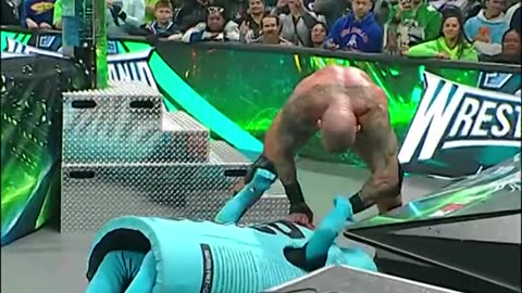 Wie @ishowspeed dieses Jahr einfach einen #RKO eingesteckt hat! 😂 #WrestleMania #RandyOrton