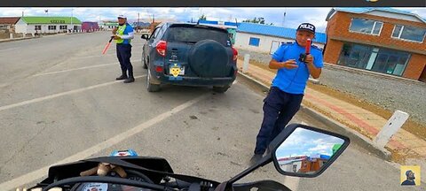 #16 Caught by Police in the Middle of Nowhere #silkroadtrip