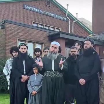 Reino Unido: Las iglesias están siendo compradas por musulmanes y convertidas en mezquitas