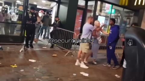 white man takes on 8 blkys