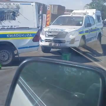 Bees sting looters trying to loot an overturned beer truck in Darnall KZN