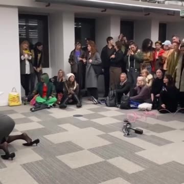 Bizarre theatrical scenes