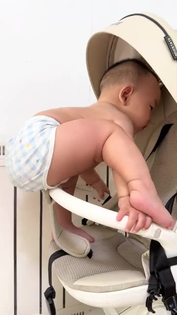 It's a little hard to get the legs....but I can do it.🤔 😄 😂