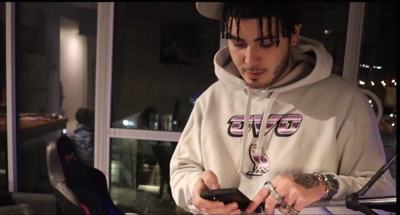 IP2 Stories - Red Screen Comes At Lil Dealy In Front of ORBZ