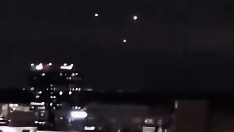 3 Orbs Recorded in Washington (stabilized)