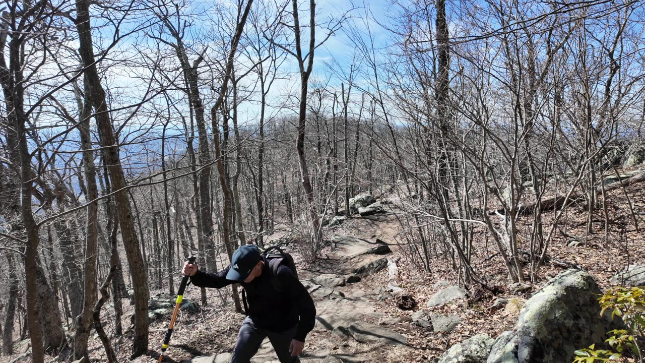 KaraBand Hiking The Sharp Top Mt Trai In VA Part 1