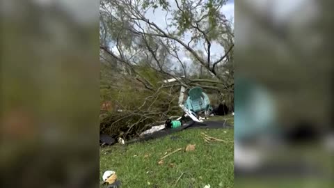 Eyewitness captures Florida tornado up close