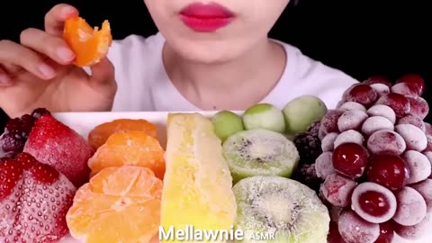 ASMR Eating Frozen Fruits | Crisp & Refreshing Sound Therapy 🍓🍇