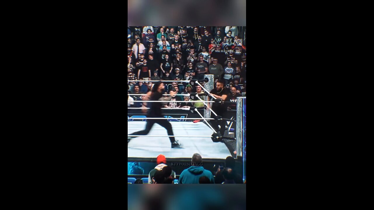 SUPERMAN PUNCH BY ROMAN REIGNS📌