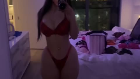 tiktok curvy girl 😍💦🍑