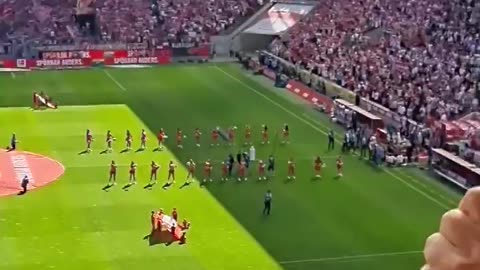 Anthem of FC Koln (superb moment)
