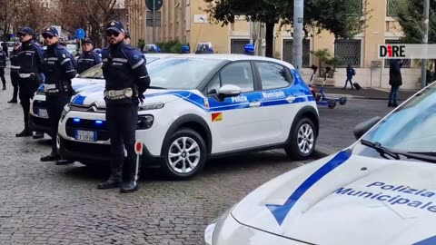 Napoli - 52 NUOVE AUTO A POLIZIA LOCALE, MANFREDI: INVESTIMENTO IMPORTANTE (20.01.25)